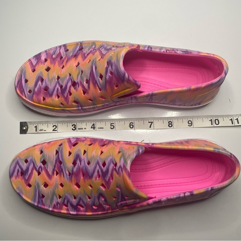 Girls 4/5 Pink Multicolored Waterproof Slip On Water Shoes NWOT - Picture 8 of 8